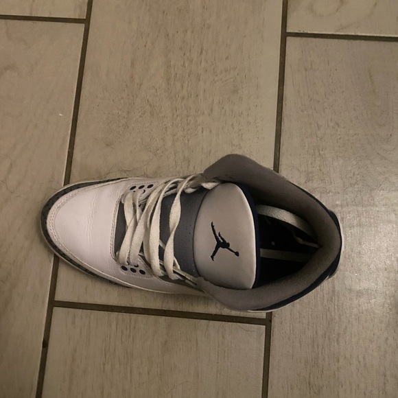 Jordan 3 retro (used) - Picture 6 of 9